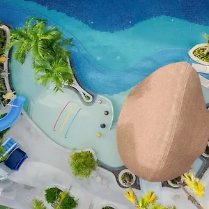 Wyndham Garden Phuket فندق شاطئ ناي ثون