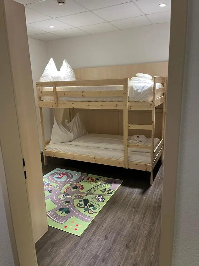 公寓式酒店 Los Lorentes Apartments Bern Airport 比尔坡