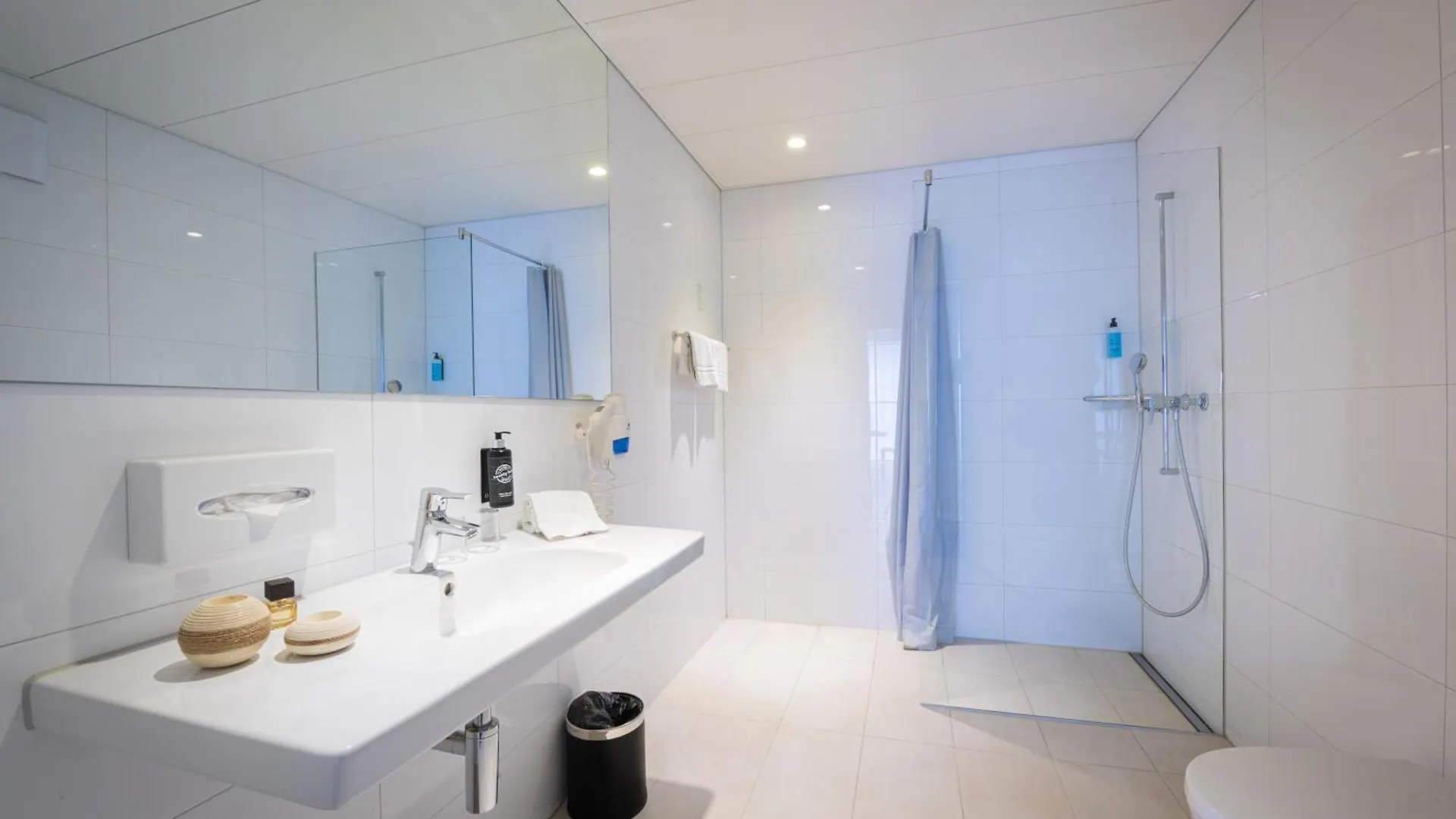 Aparthotel Hine Adon Bern Airport Belp