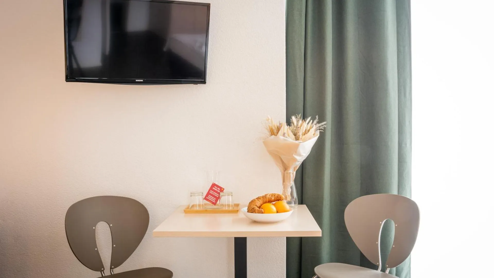 Aparthotel Hine Adon Bern Airport Belp